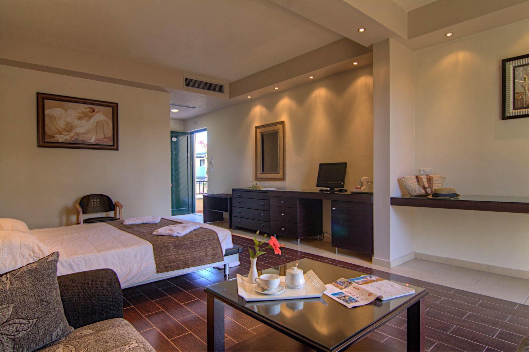 Solimar Aquamarine Resort Gerani  Luaran gambar